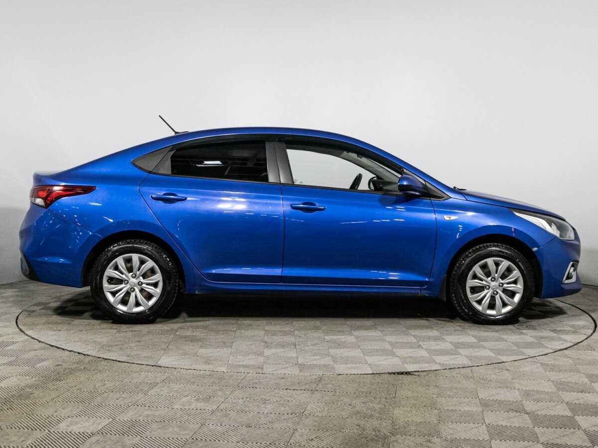 Купить Hyundai Solaris с пробегом. Фото: #3