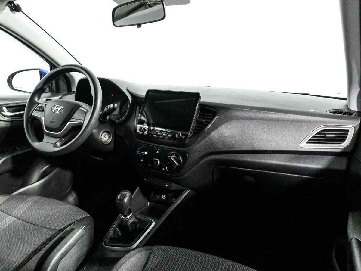 Купить Hyundai Solaris с пробегом. Фото: #8