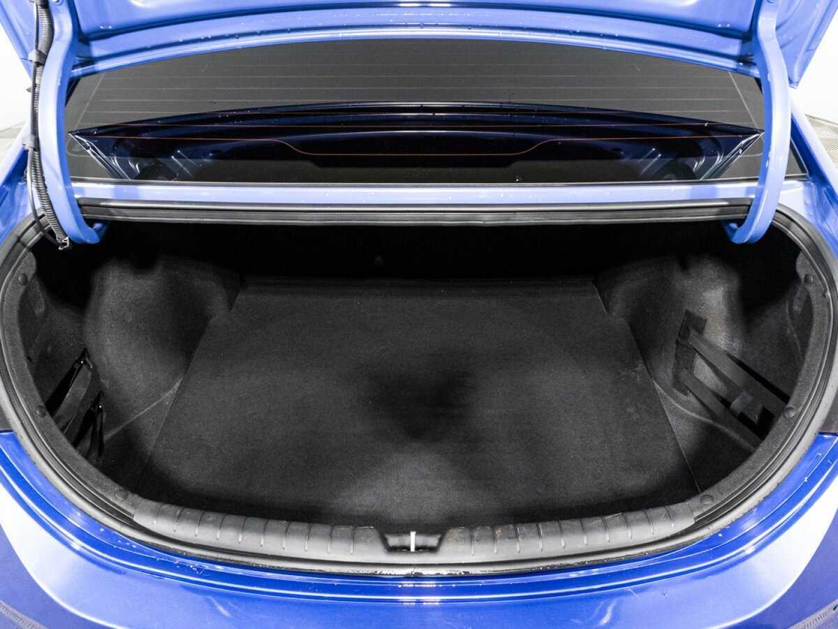 Купить Hyundai Solaris с пробегом. Фото: #14