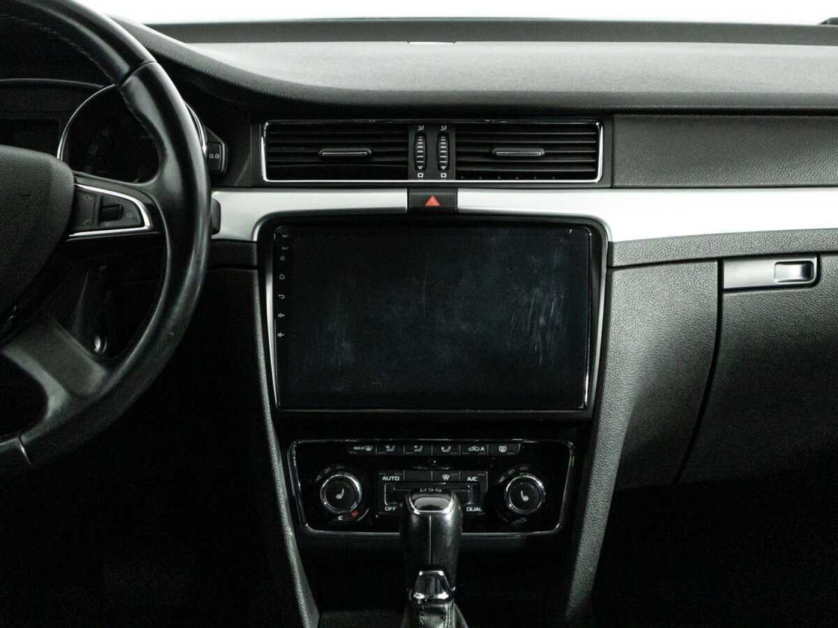 Купить Skoda Superb с пробегом. Фото: #13