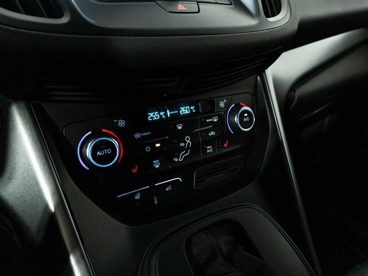 Купить Ford Kuga с пробегом. Фото: #15