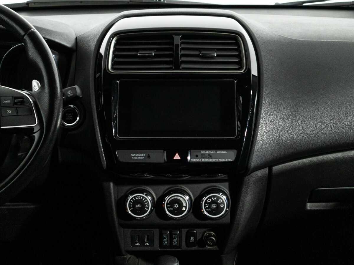 Купить Mitsubishi ASX с пробегом. Фото: #13
