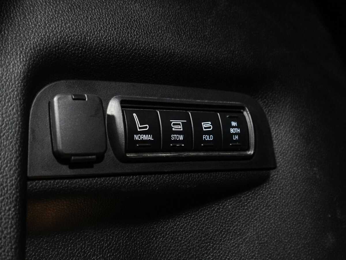 Купить Ford Explorer с пробегом. Фото: #14