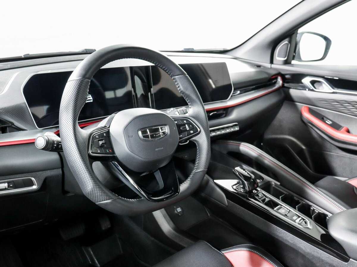 Купить Geely Coolray с пробегом. Фото: #10