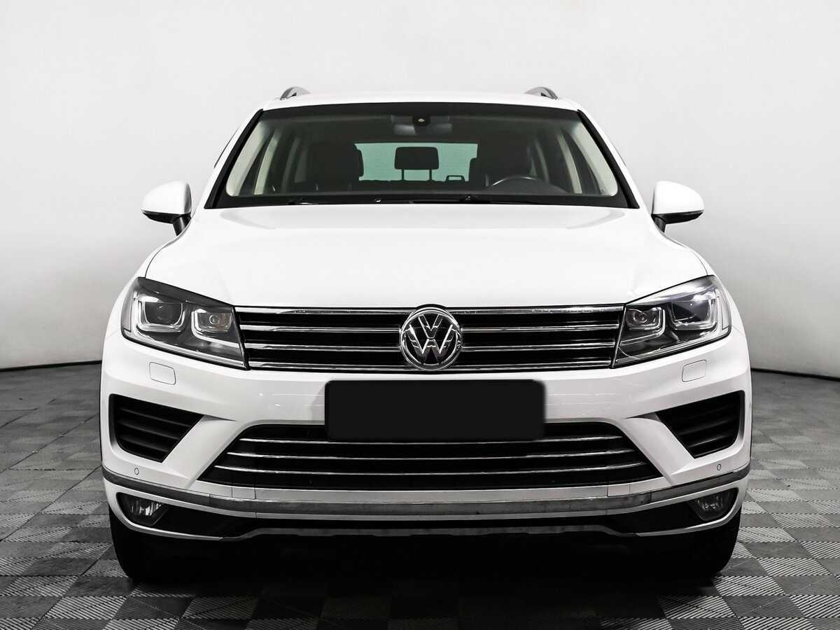Купить Volkswagen Touareg с пробегом. Фото: #1