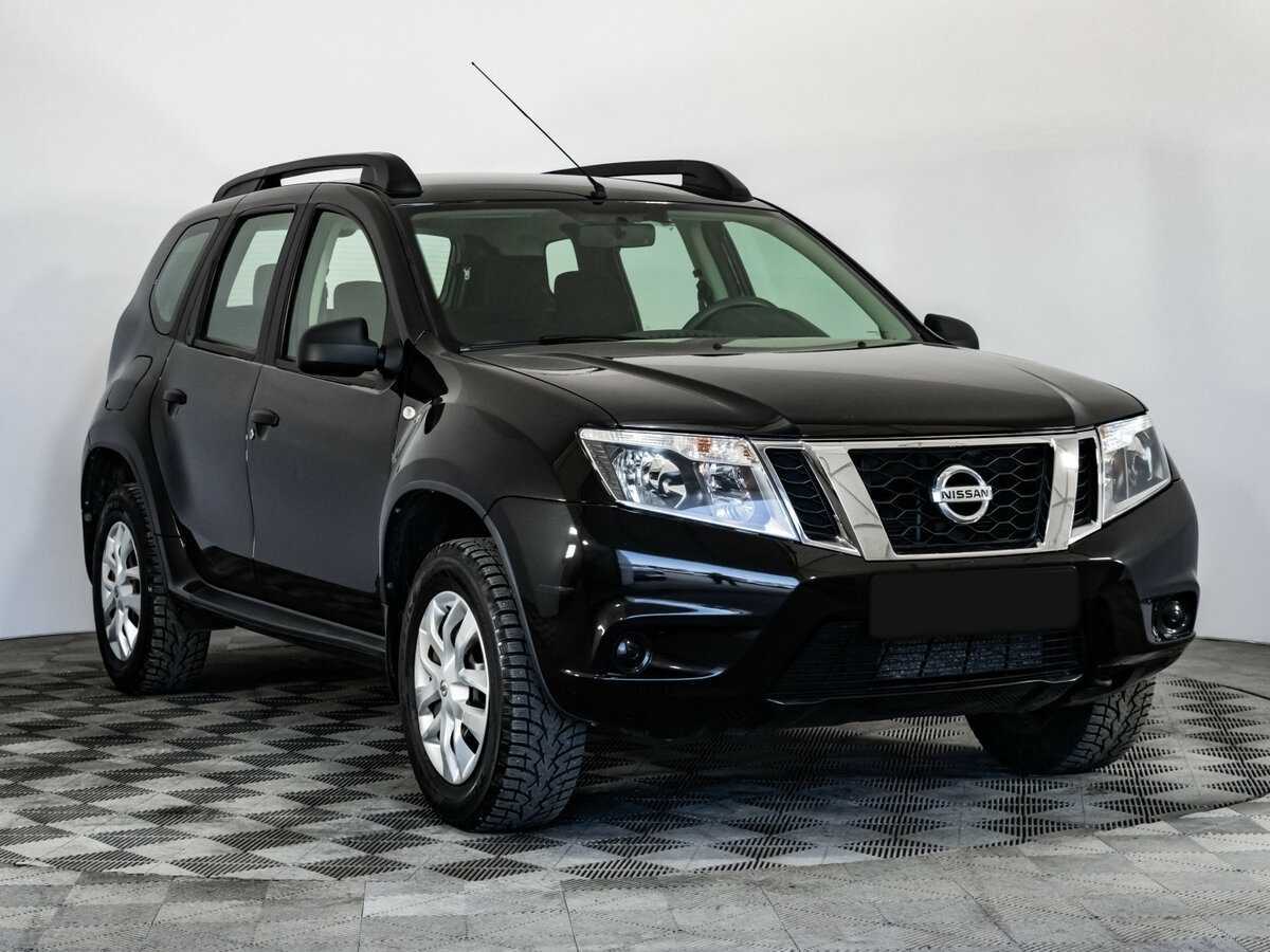 Купить Nissan Terrano с пробегом. Фото: #2