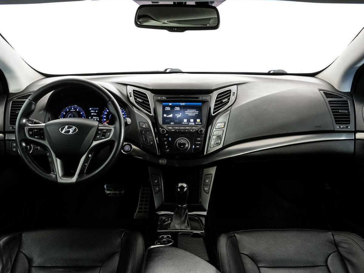 Купить Hyundai i40 с пробегом. Фото: #7