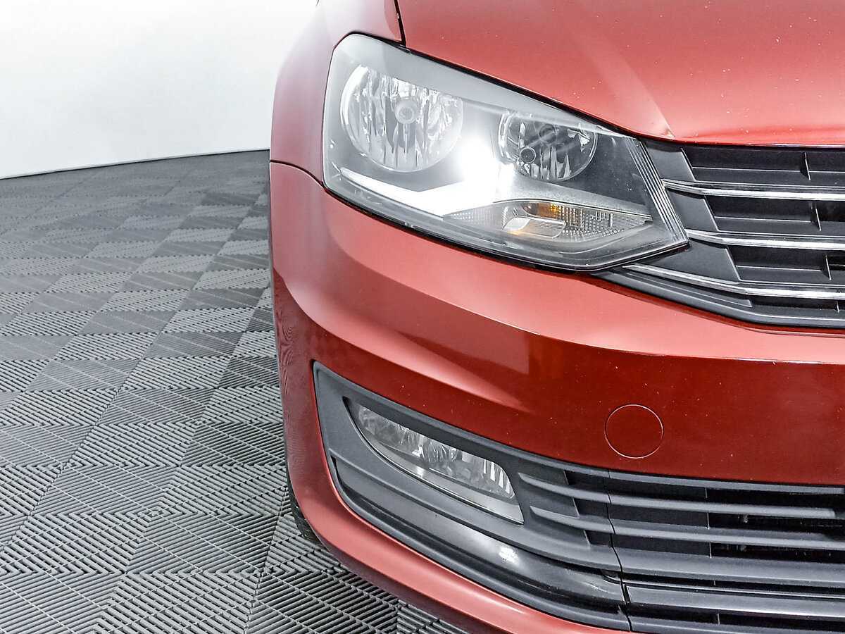 Купить Volkswagen Polo с пробегом. Фото: #16