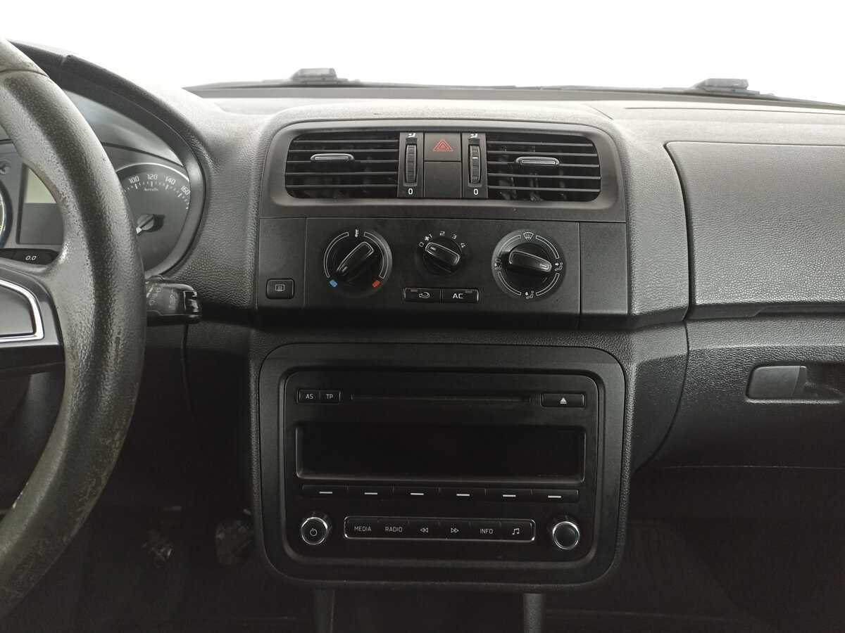 Купить Skoda Fabia с пробегом. Фото: #14