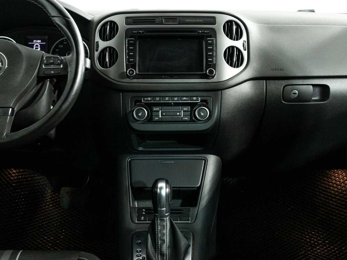 Купить Volkswagen Tiguan с пробегом. Фото: #13