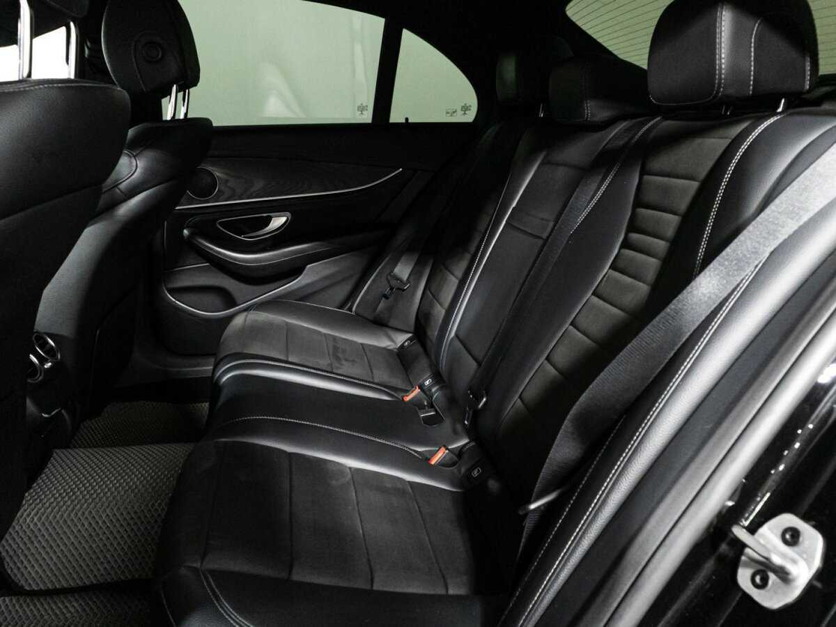 Купить Mercedes-Benz E-Класс с пробегом. Фото: #9