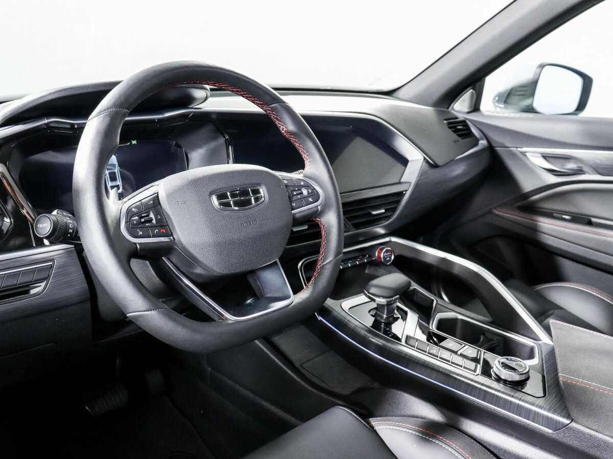 Купить Geely Tugella с пробегом. Фото: #13