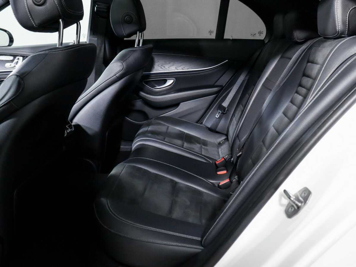 Купить Mercedes-Benz E-Класс с пробегом. Фото: #6