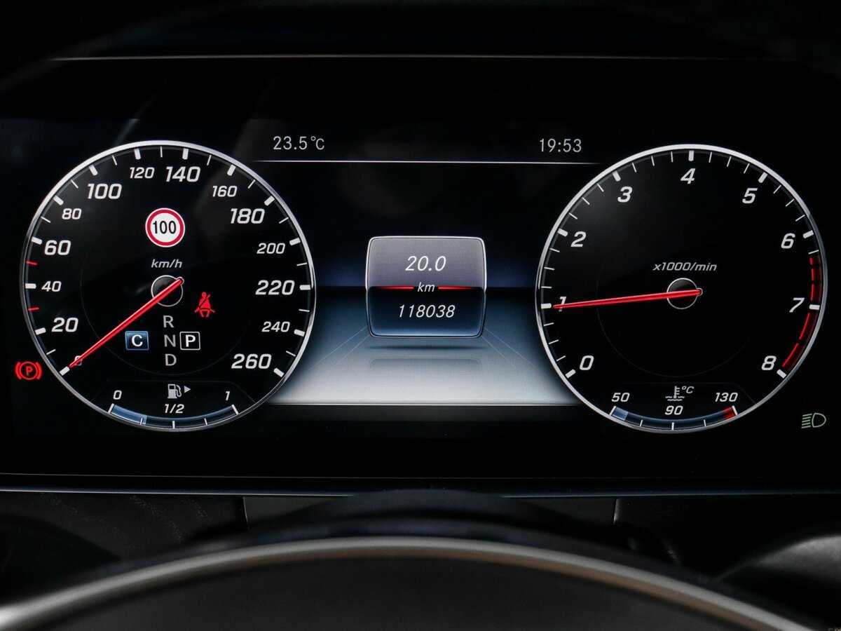 Купить Mercedes-Benz E-Класс с пробегом. Фото: #7