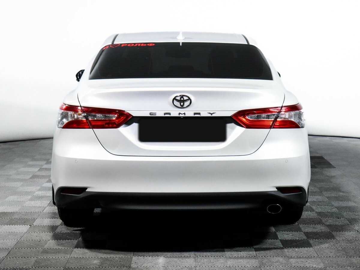 Купить Toyota Camry с пробегом. Фото: #5