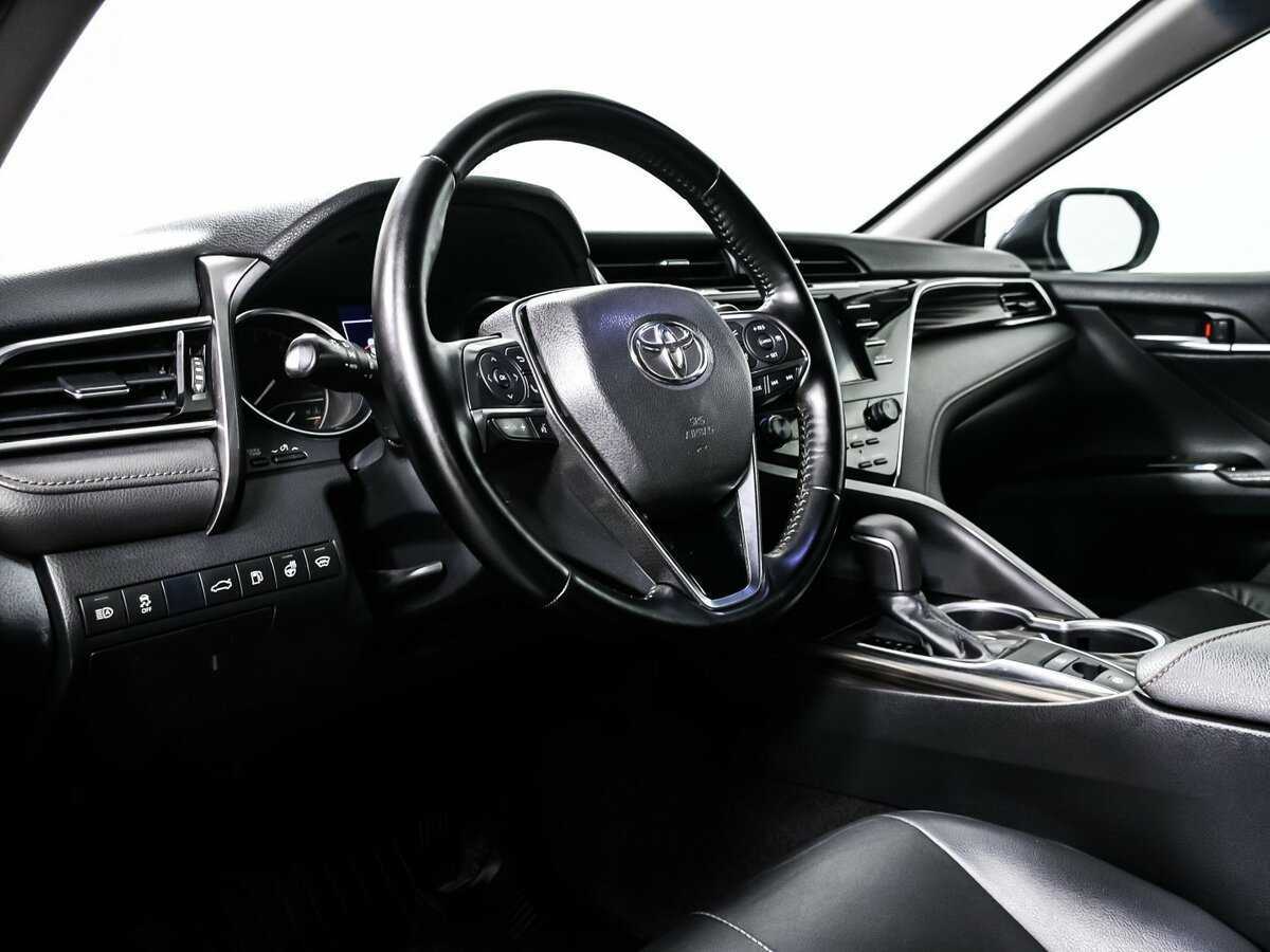 Купить Toyota Camry с пробегом. Фото: #12