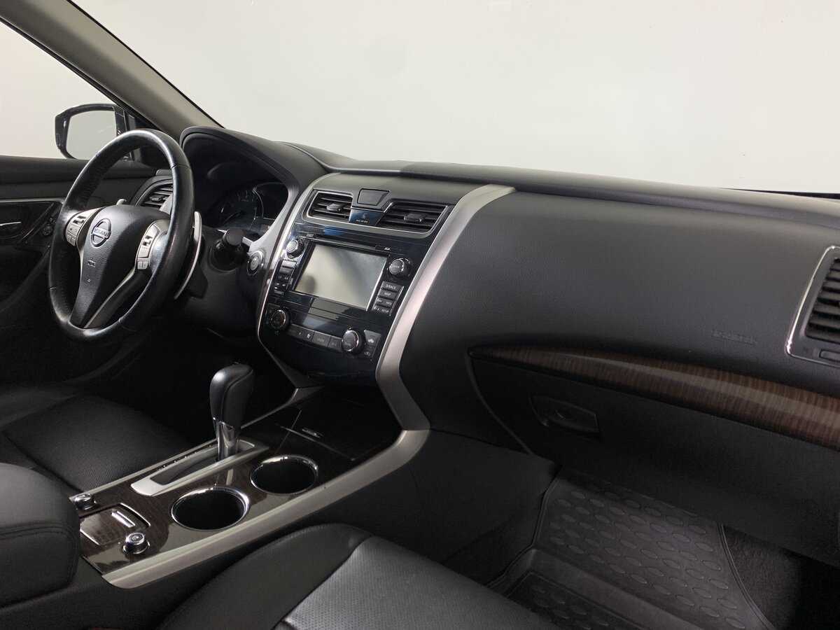Купить Nissan Teana с пробегом. Фото: #12