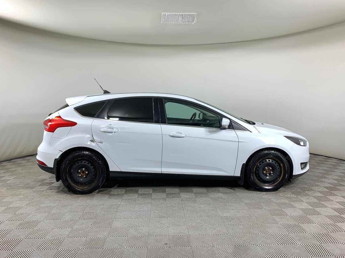 Купить Ford Focus с пробегом. Фото: #3