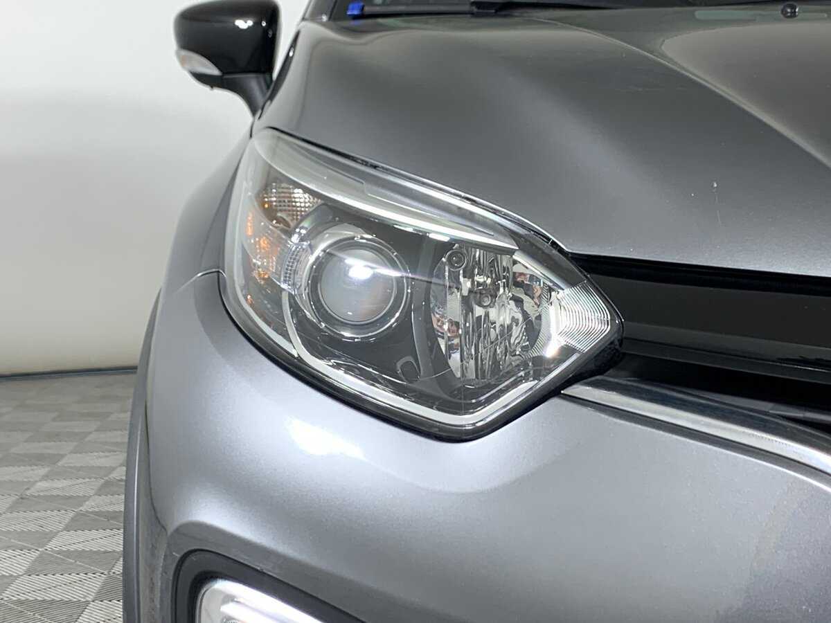 Купить Renault Kaptur с пробегом. Фото: #9