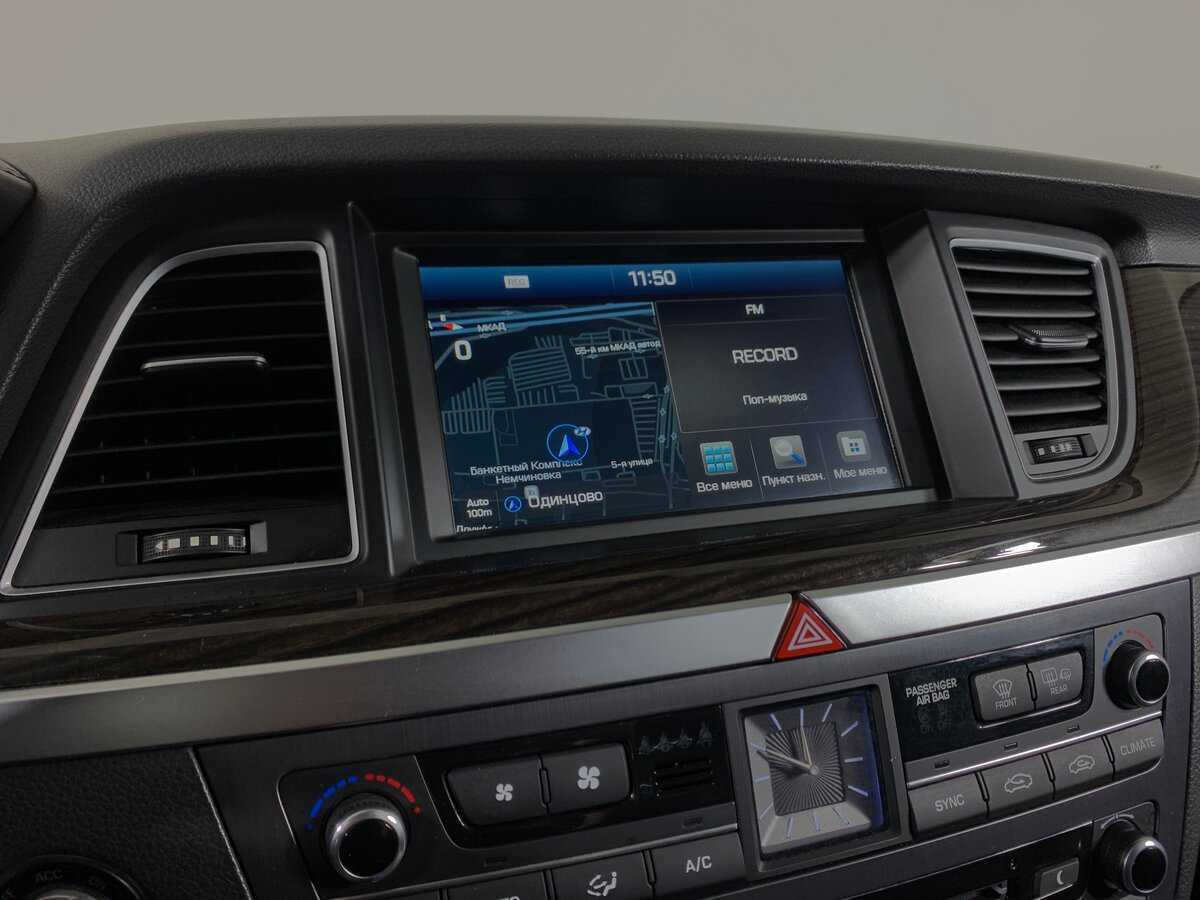 Купить Hyundai Genesis с пробегом. Фото: #15