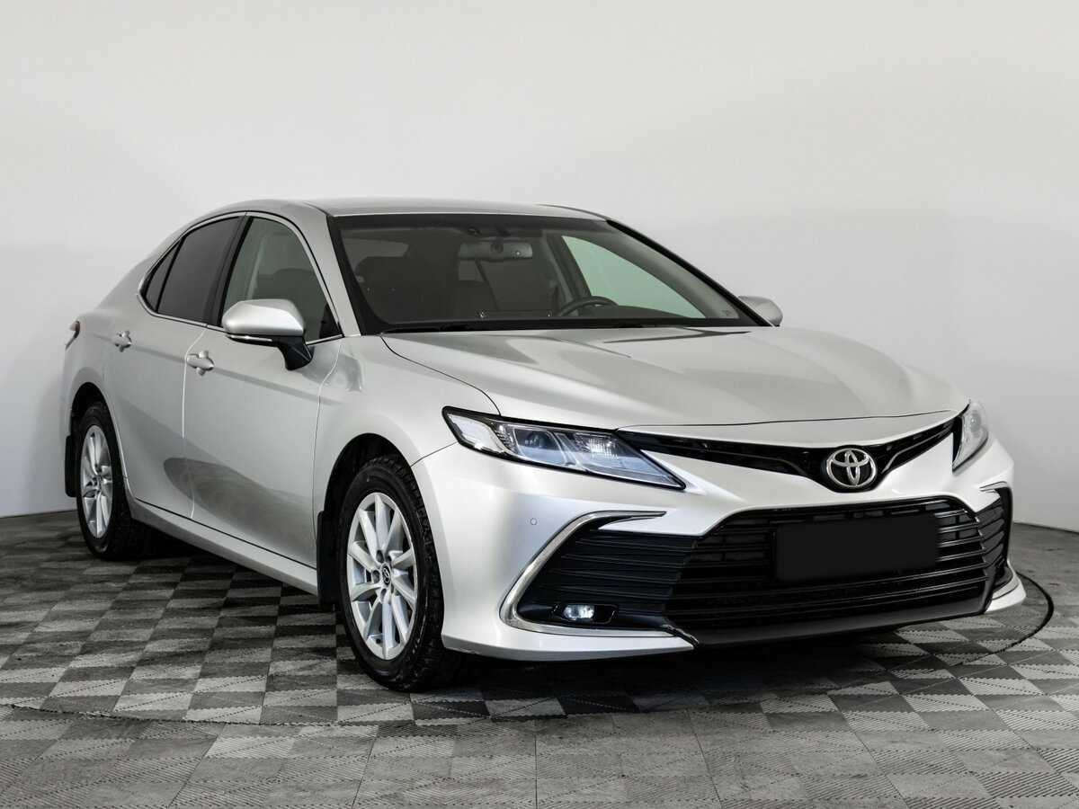 Купить Toyota Camry с пробегом. Фото: #2