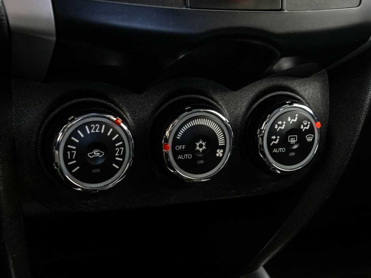 Продажа Б/У Митсубиши АС-Икс. Фото: #14