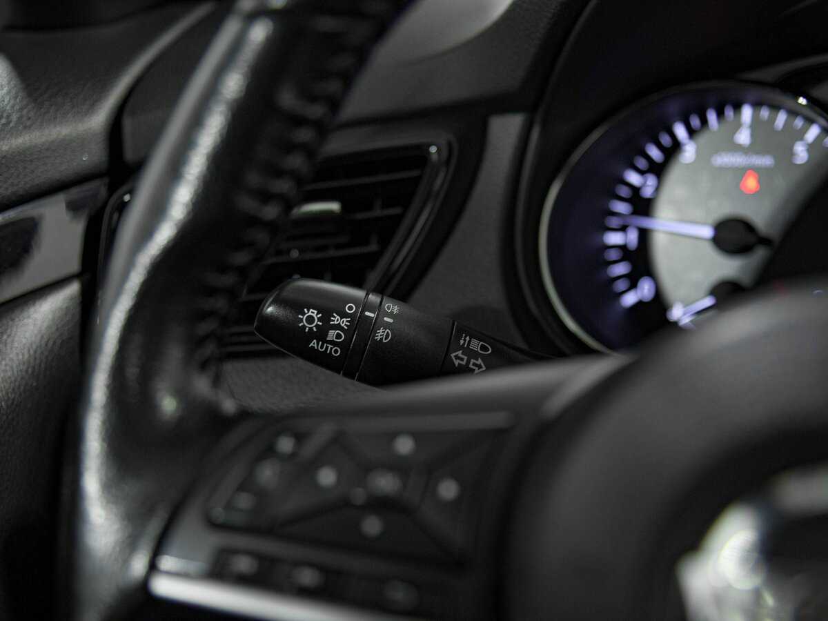 Купить Nissan X-Trail с пробегом. Фото: #7