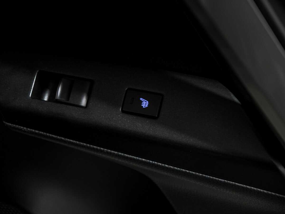 Купить Toyota RAV4 с пробегом. Фото: #19