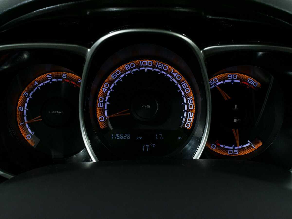 Купить Lada (ВАЗ) Vesta с пробегом. Фото: #11