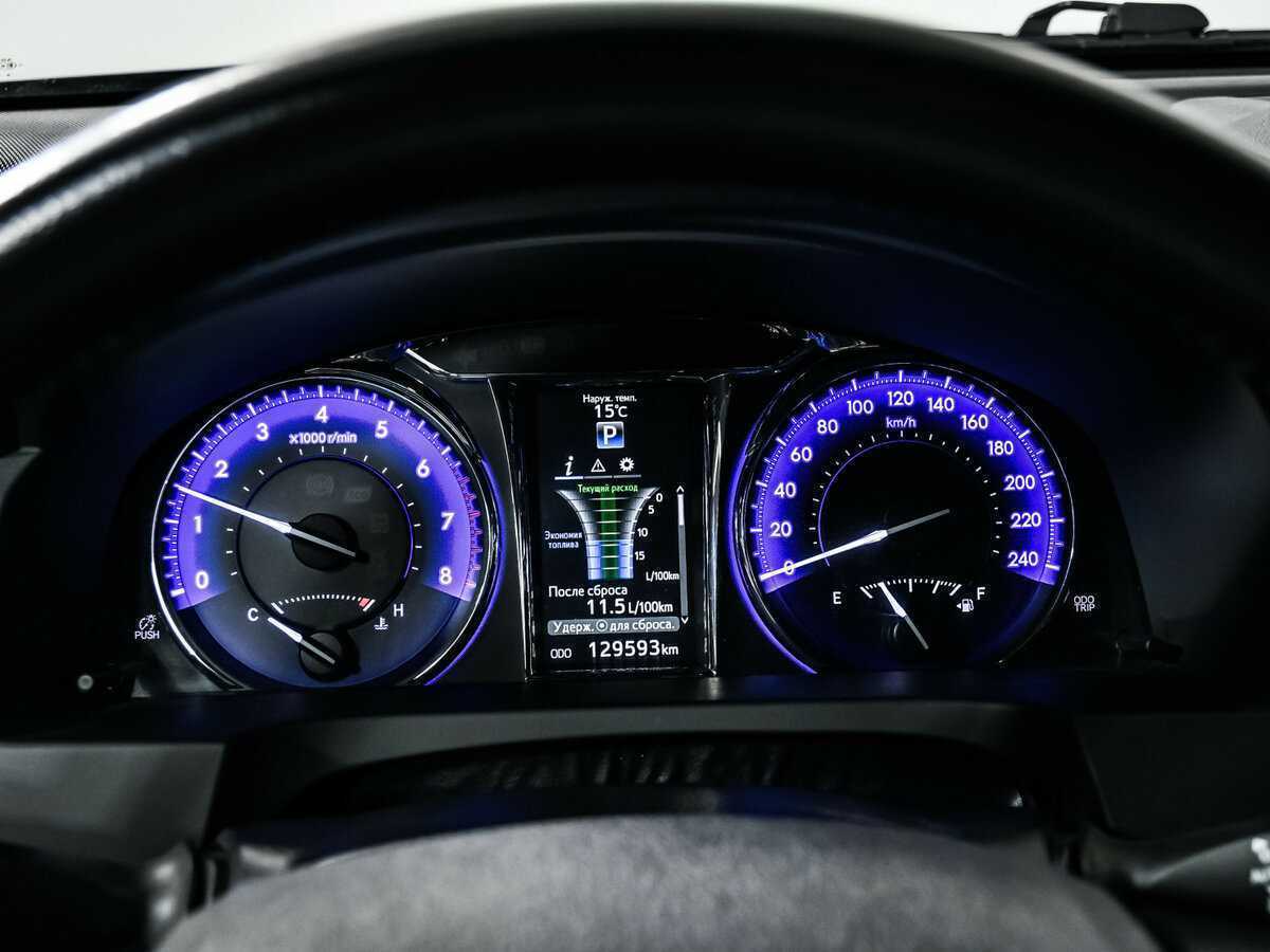 Купить Toyota Camry с пробегом. Фото: #9