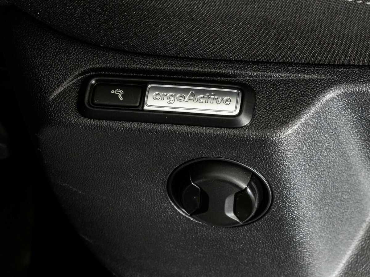 Купить Volkswagen Tiguan с пробегом. Фото: #16