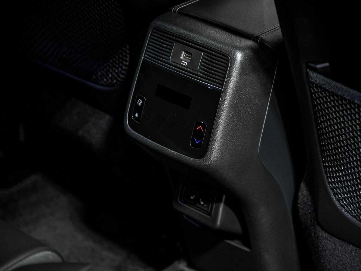 Купить EXEED VX с пробегом. Фото: #14