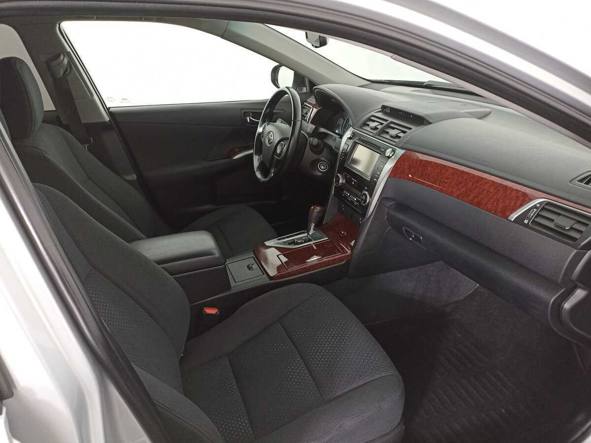 Продажа Б/У Тойота Камри. Фото: #10