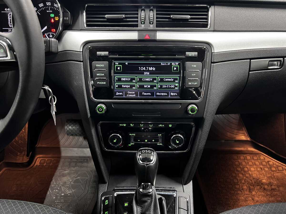 Купить Skoda Superb с пробегом. Фото: #14