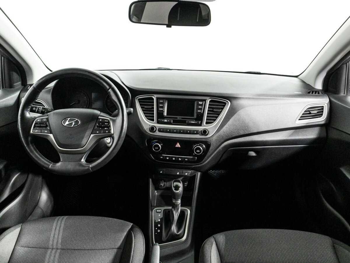 Купить Hyundai Solaris с пробегом. Фото: #12