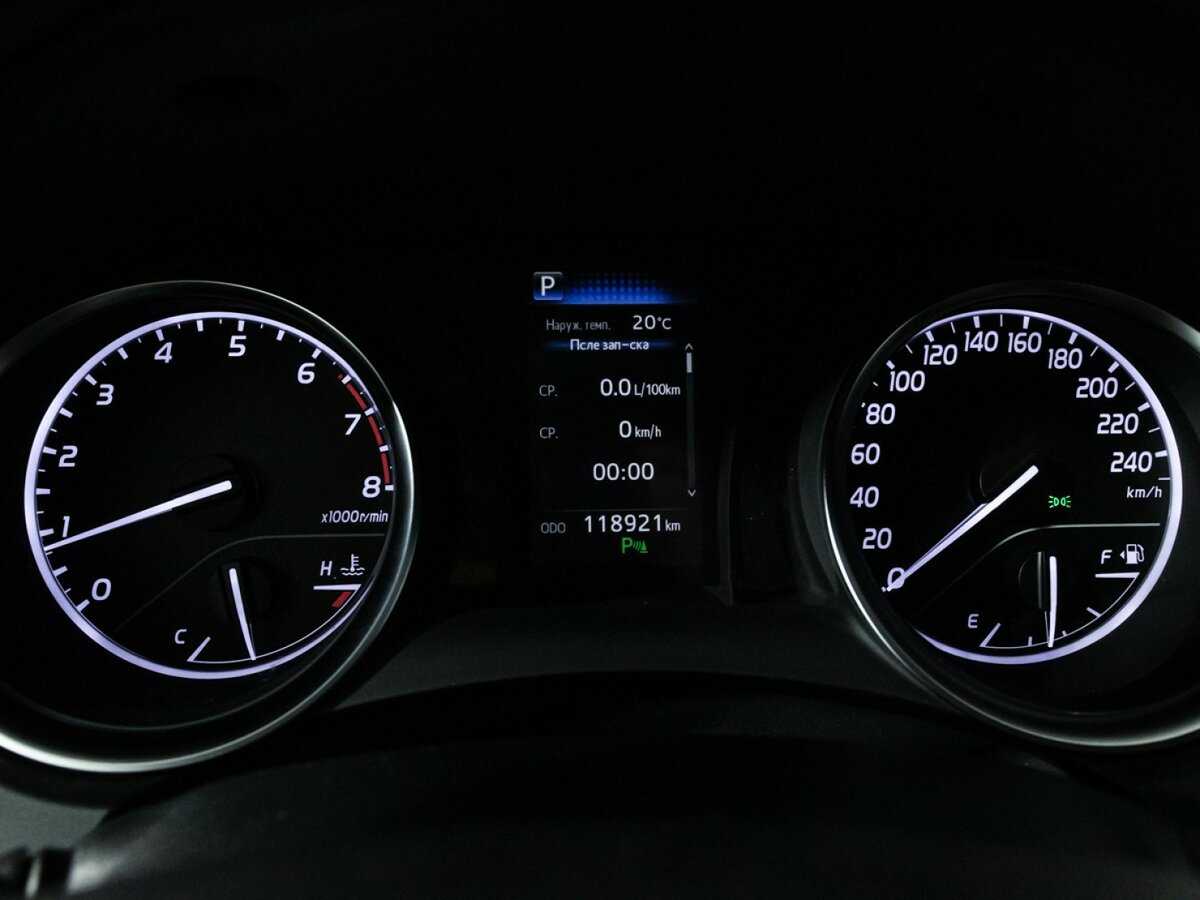 Купить Toyota Camry с пробегом. Фото: #9