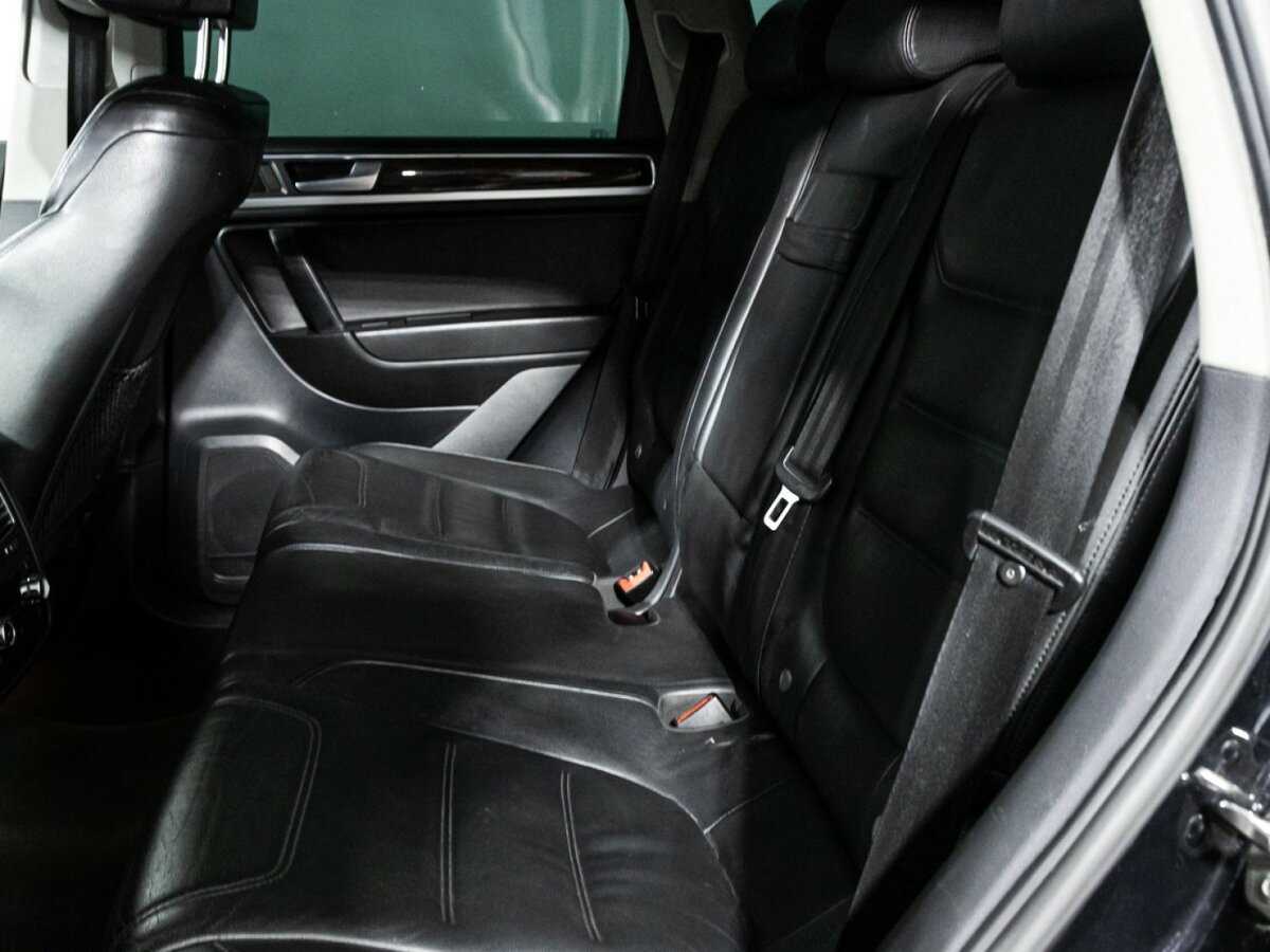 Купить Volkswagen Touareg с пробегом. Фото: #7