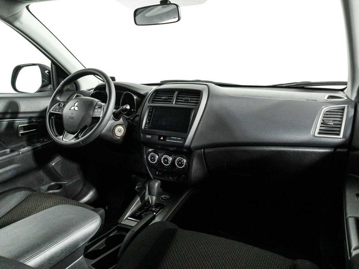 Купить Mitsubishi ASX с пробегом. Фото: #8
