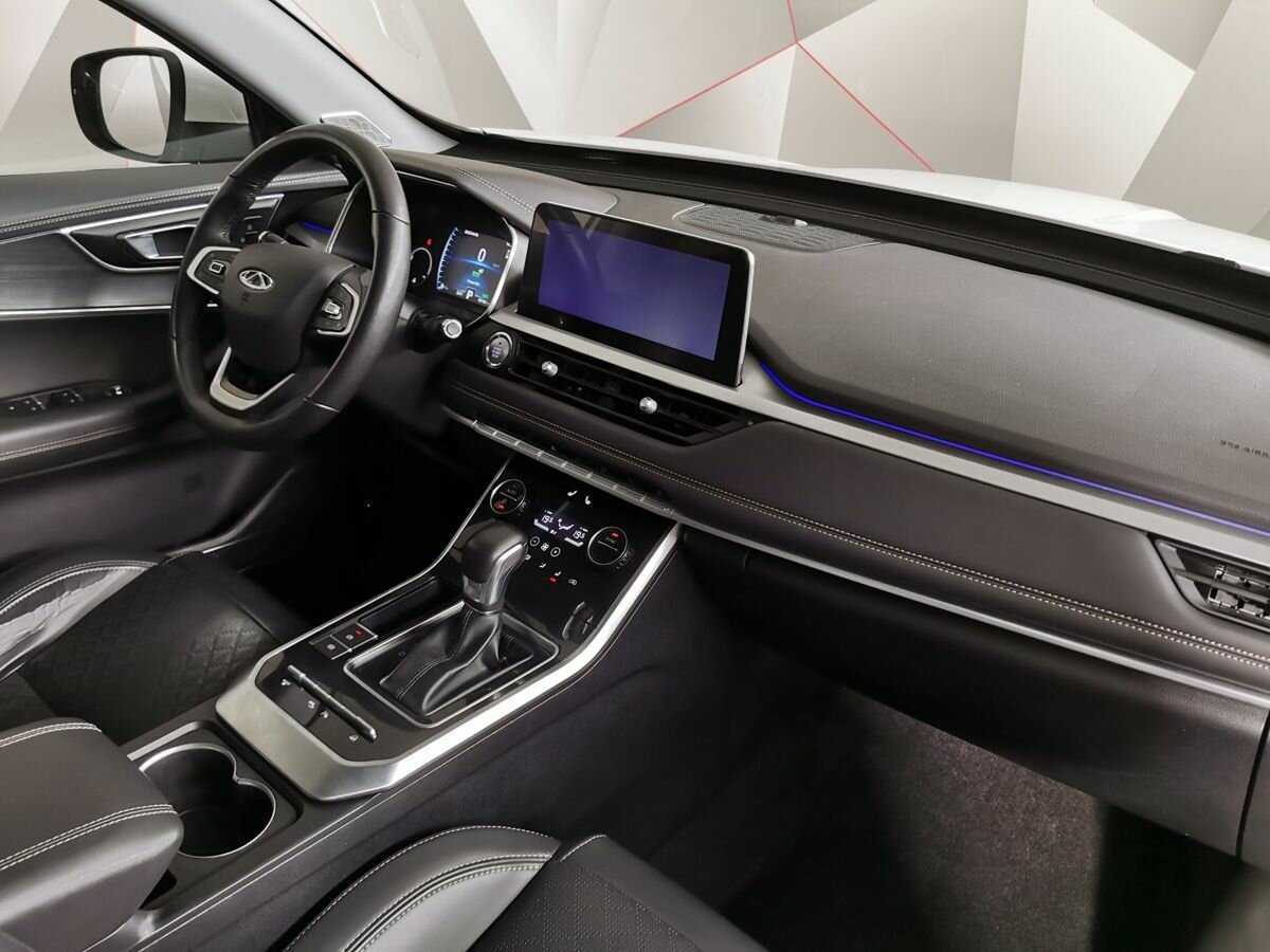 Купить Chery Tiggo 8 с пробегом. Фото: #8