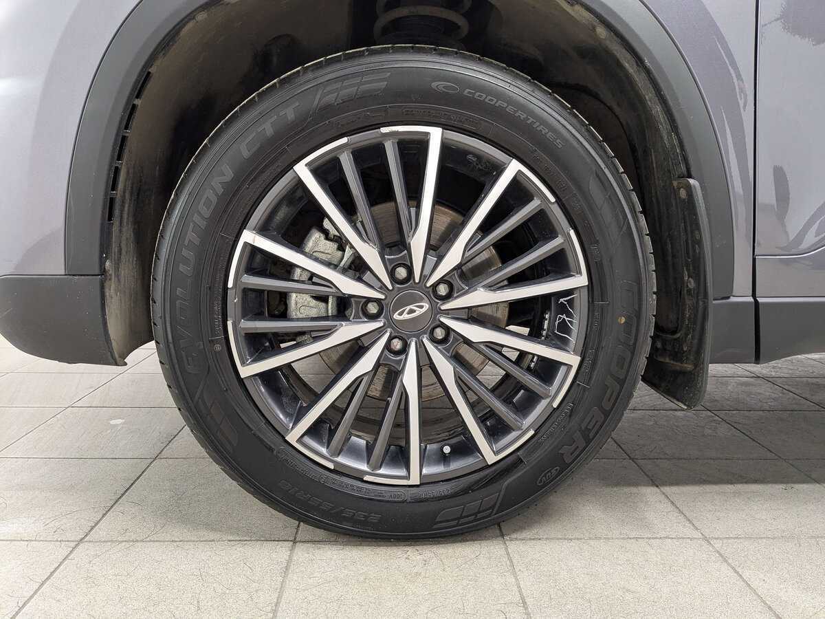 Купить Chery Tiggo 8 с пробегом. Фото: #11