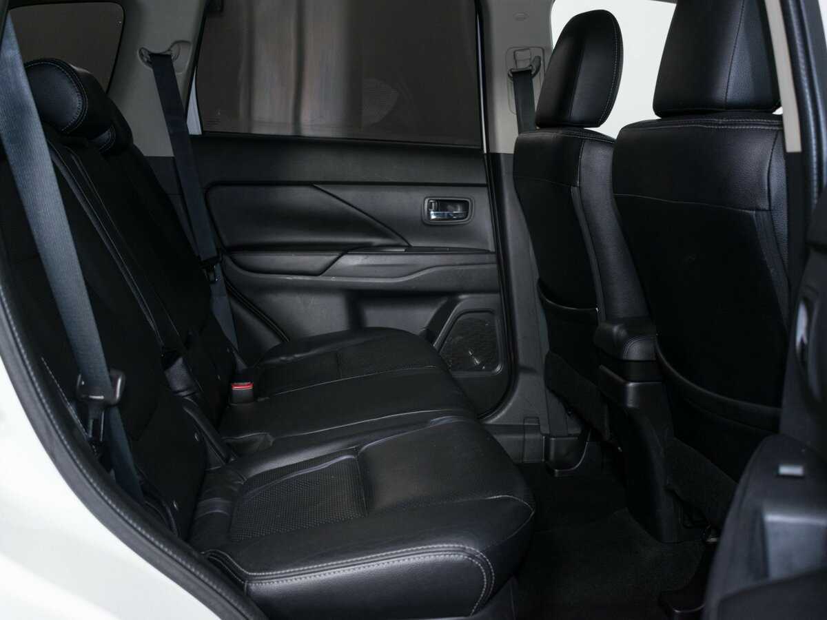 Продажа Б/У Митсубиши Оутлэндер. Фото: #10