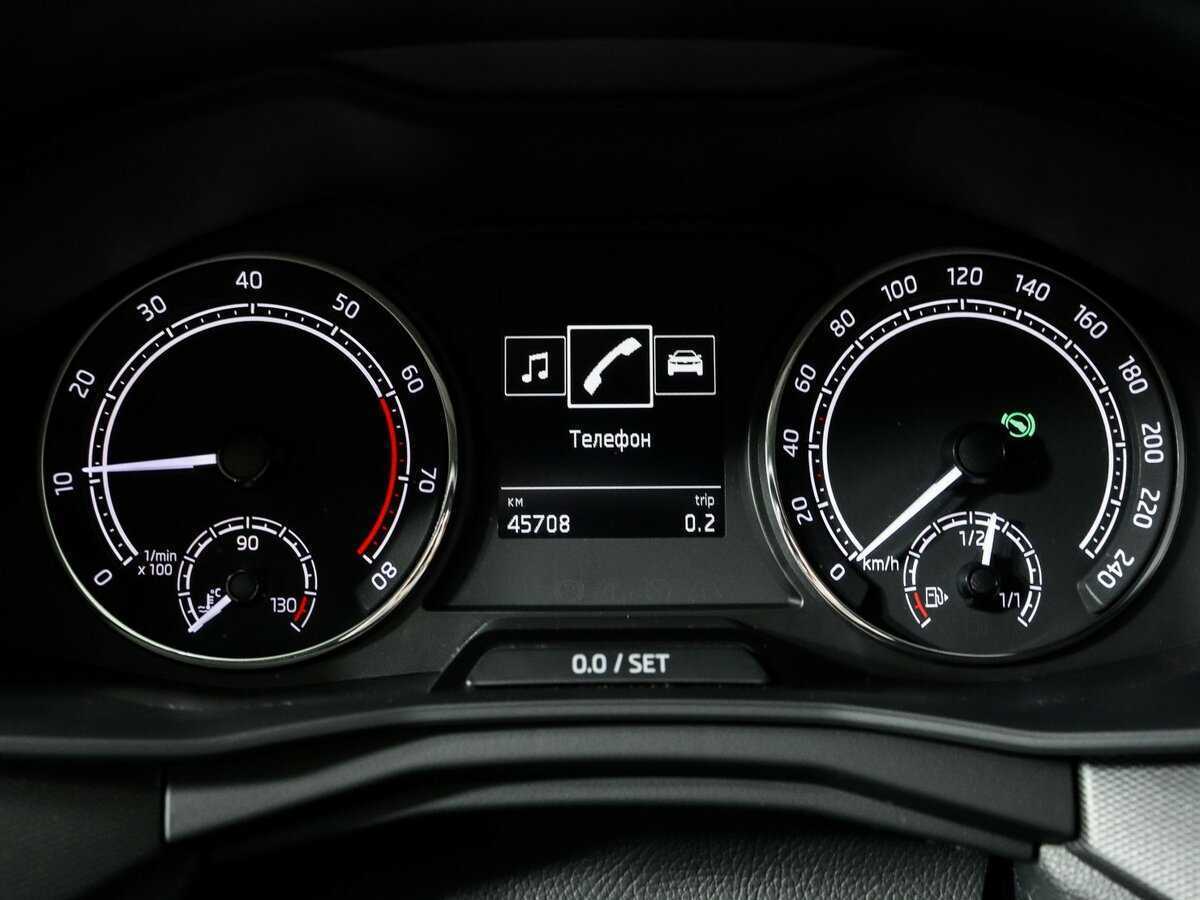 Купить Skoda Rapid с пробегом. Фото: #10