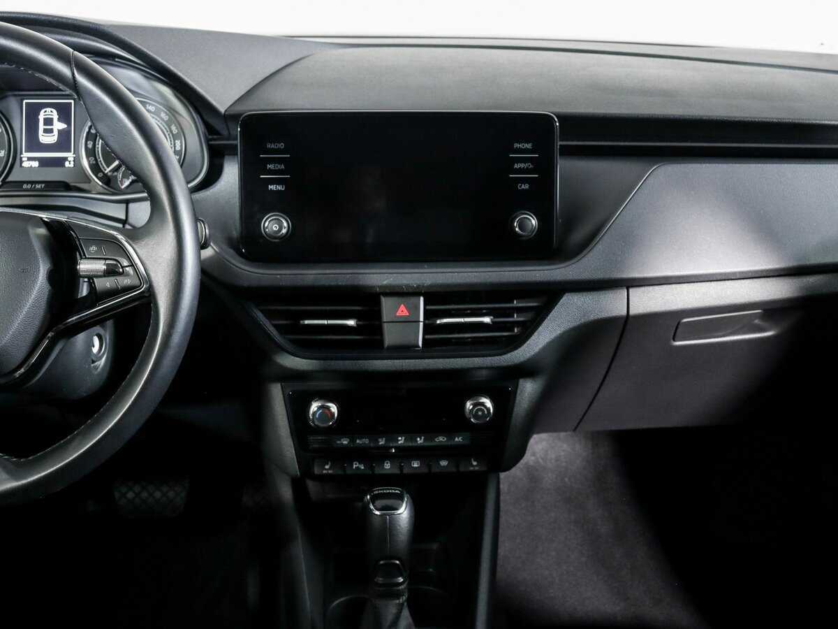 Купить Skoda Rapid с пробегом. Фото: #12