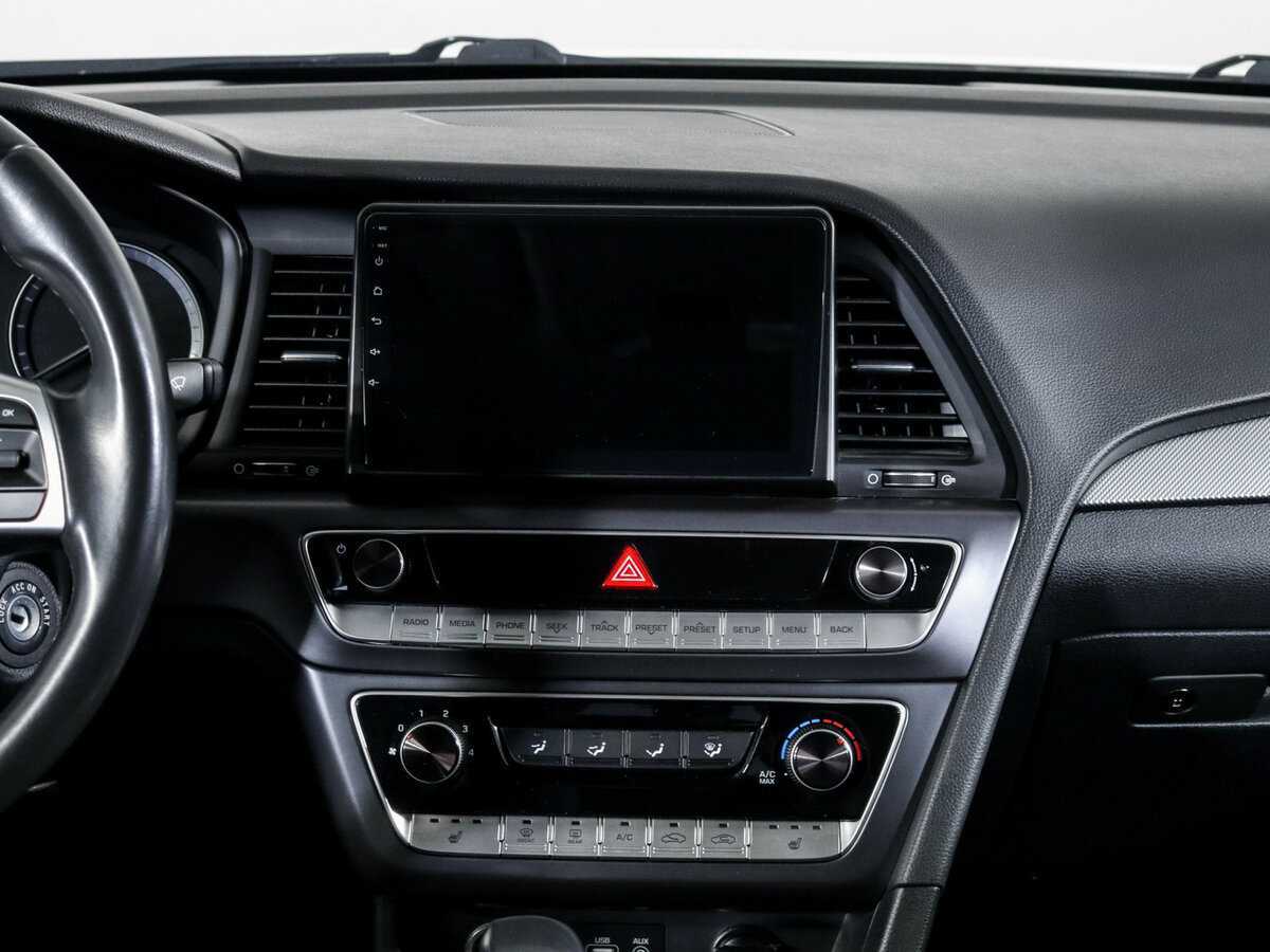 Купить Hyundai Sonata с пробегом. Фото: #12
