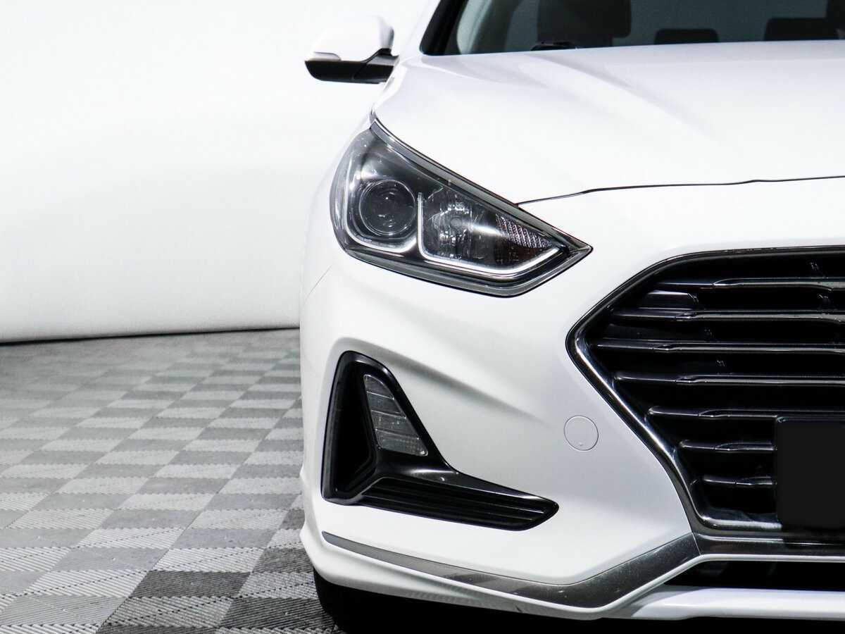 Купить Hyundai Sonata с пробегом. Фото: #17