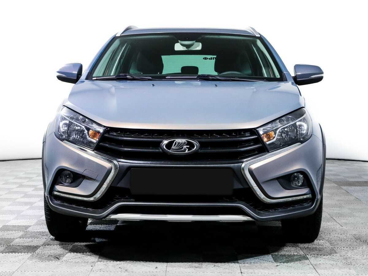 Купить Lada (ВАЗ) Vesta с пробегом. Фото: #1