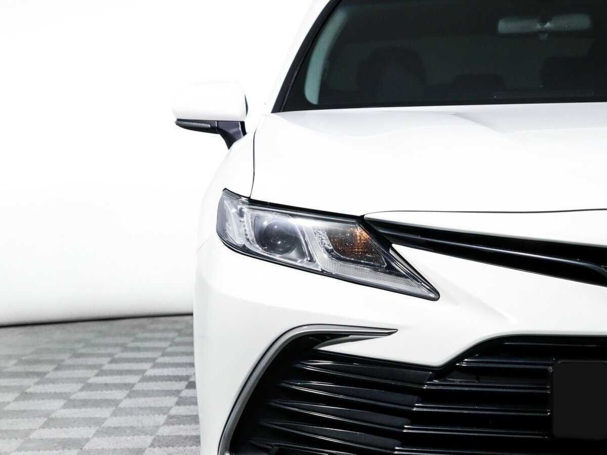 Купить Toyota Camry с пробегом. Фото: #13
