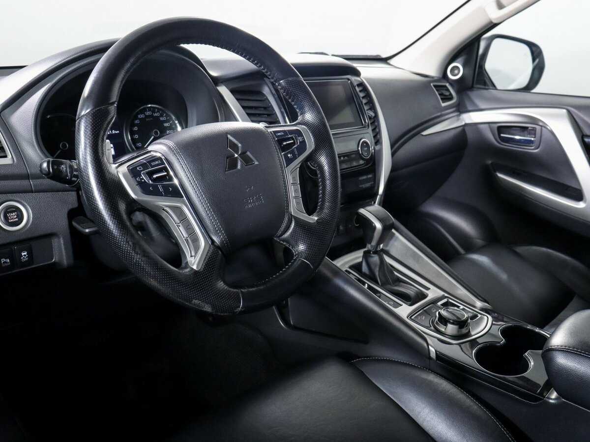 Купить Mitsubishi Pajero Sport с пробегом. Фото: #13