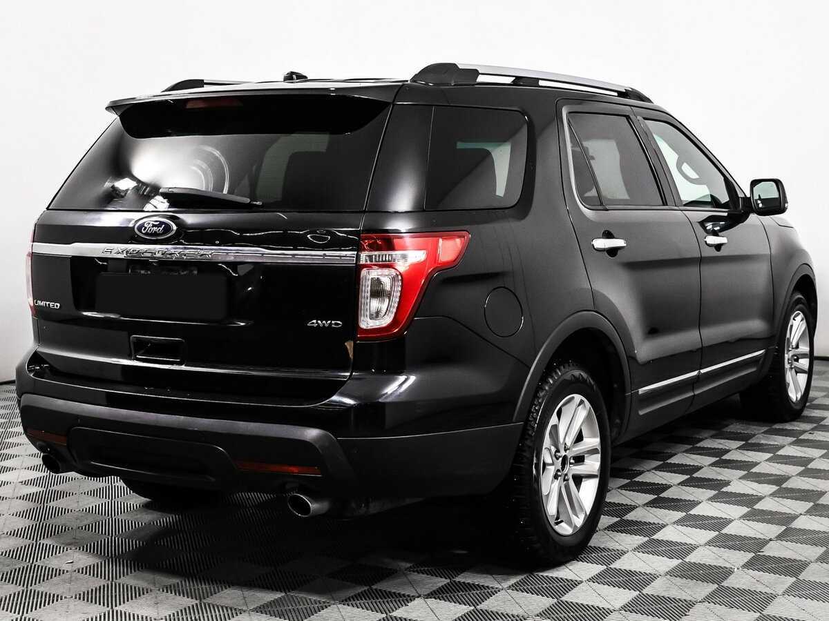 Купить Ford Explorer с пробегом. Фото: #4