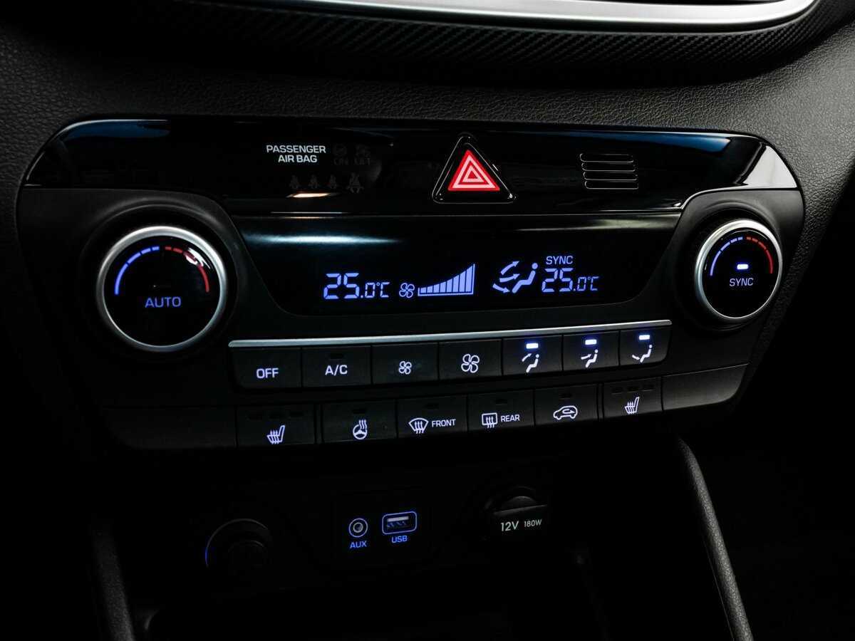 Купить Hyundai Tucson с пробегом. Фото: #13